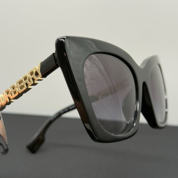Burberry Sunglasses B 4372U 3001/8G Polished Black Grey Gradient Lens Gold Logo - Picture 11 of 11